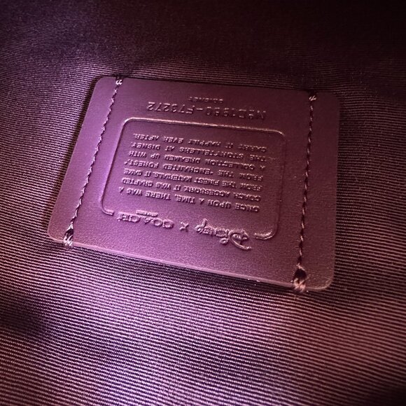 NWT! Coach F73272 Disney Snow White Sleepy Blue Leather Pink Large Wristlet Bag - Picture 8 of 9